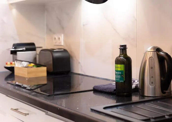Loft Haut Standing 101 M2 - Proche Paris Tour Eiffel - 3 Min Metro